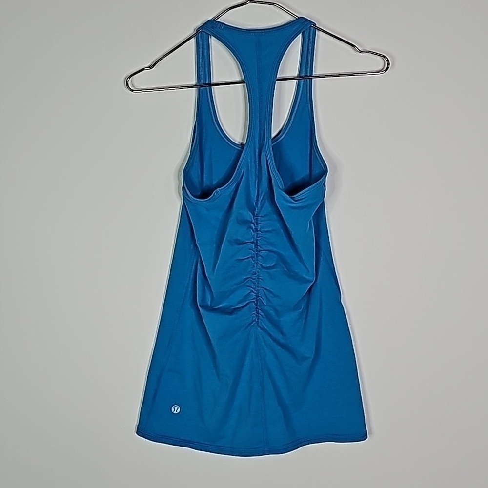 LULULEMON size 4 blue tank top
